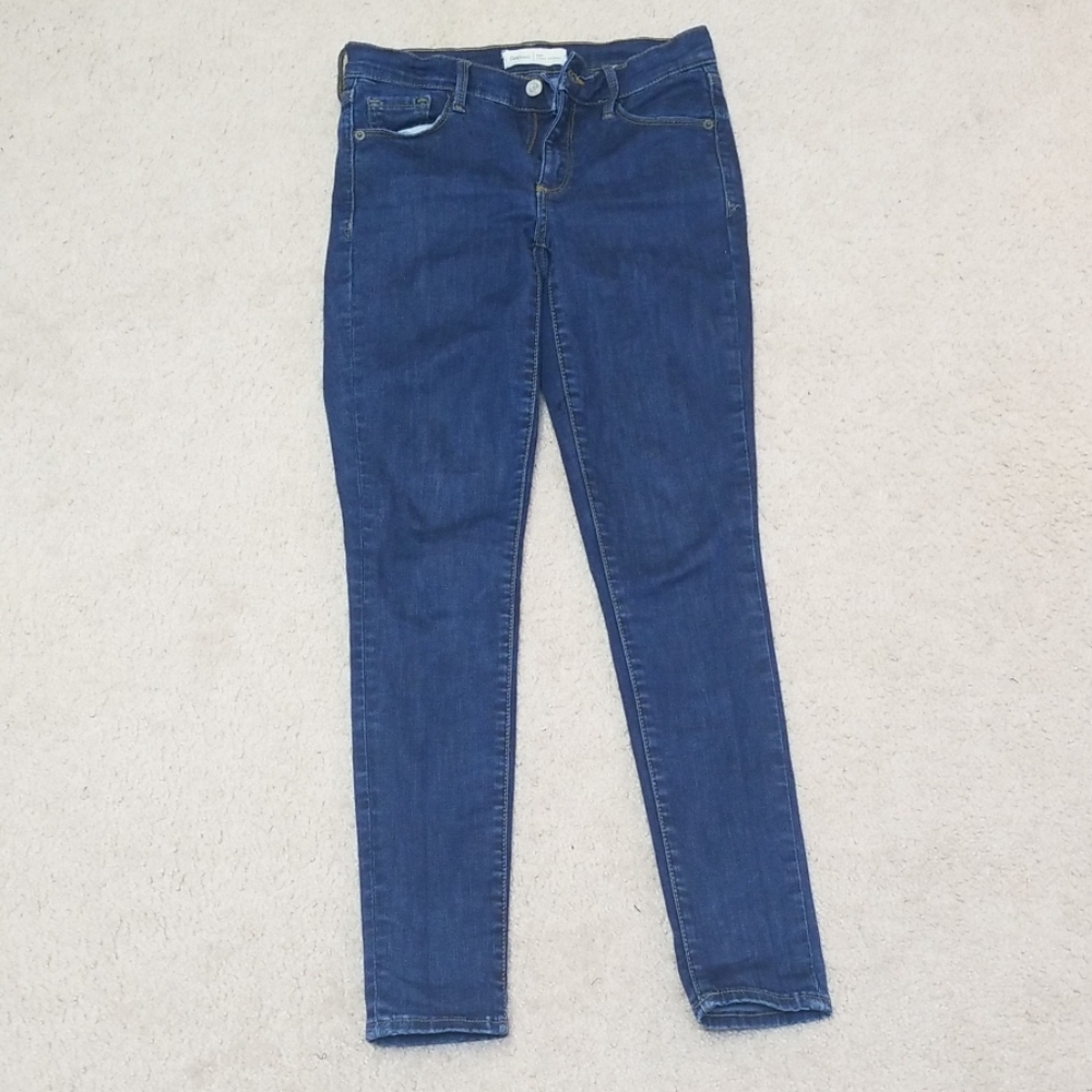 GAP TRUE SKINNY JEANS